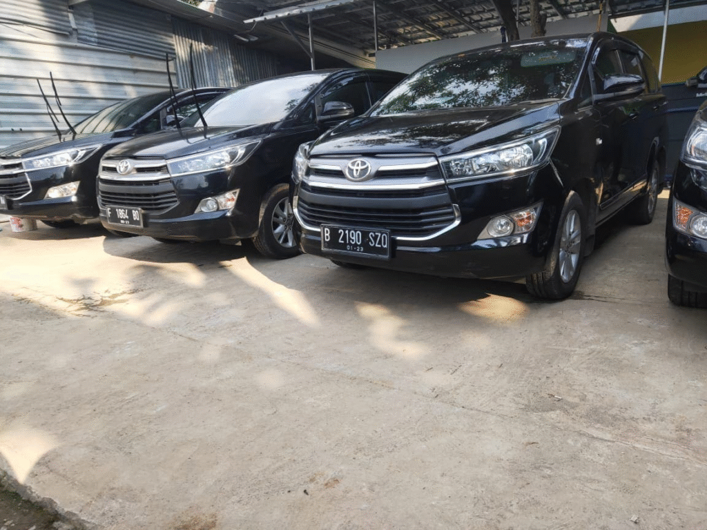 sewa mobil bandung, rental mobil ke bandara soetta, transportasi bandung soekarno hatta, sewa mobil drop off bandara, jasa antar bandara